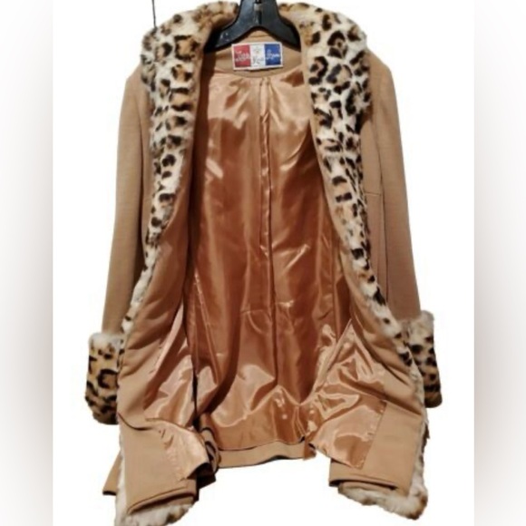 LilliAnn Fashions Vintage 60's Coat- Genuine Rabbit fur leopard print Coat S/M - Picture 3 of 11